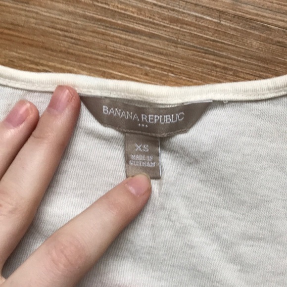 Banana Republic sequin tank - Picture 4 of 5